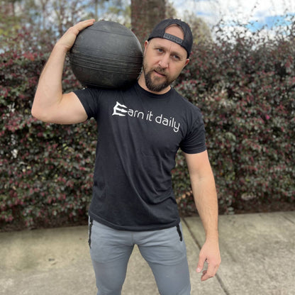 Earn It Daily | Men’s T-shirt